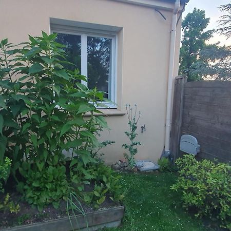 Gite Calme #2 Ou 3 Pers #Piscine #Cholet #Wifi Haut Debit #Travailleurs Thales Lacroix Et Autres Entreprises #Petits Dejeuners Et Repas Possibles Sur Demande Le May-sur-Evre Luaran gambar