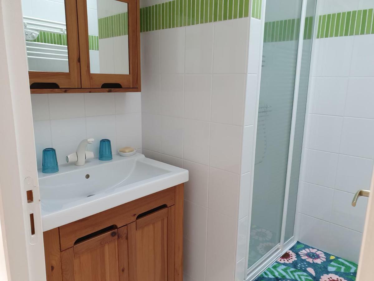 Gite Calme #2 Ou 3 Pers #Piscine #Cholet #Wifi Haut Debit #Travailleurs Thales Lacroix Et Autres Entreprises #Petits Dejeuners Et Repas Possibles Sur Demande Le May-sur-Evre Luaran gambar