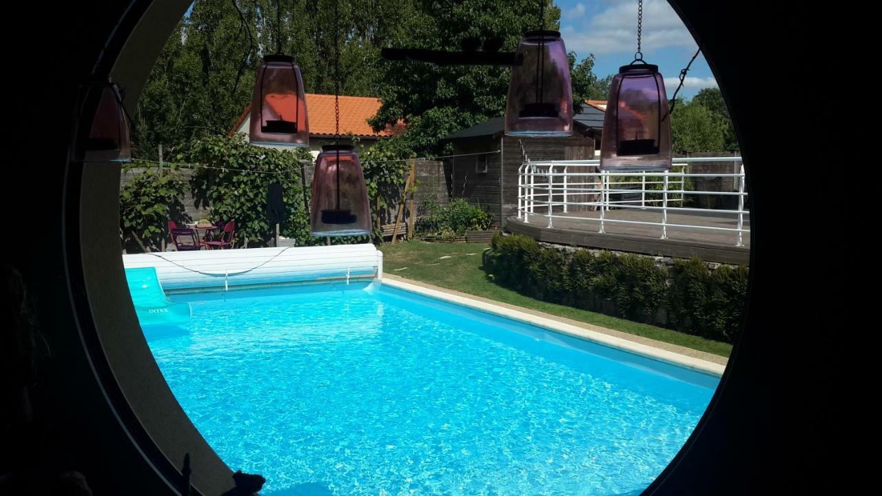 Gite Calme #2 Ou 3 Pers #Piscine #Cholet #Wifi Haut Debit #Travailleurs Thales Lacroix Et Autres Entreprises #Petits Dejeuners Et Repas Possibles Sur Demande Le May-sur-Evre Luaran gambar